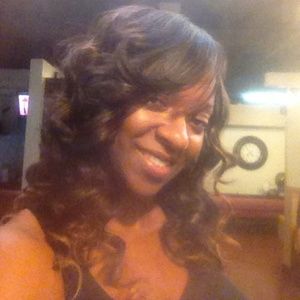 Meet your Posher, Virginia